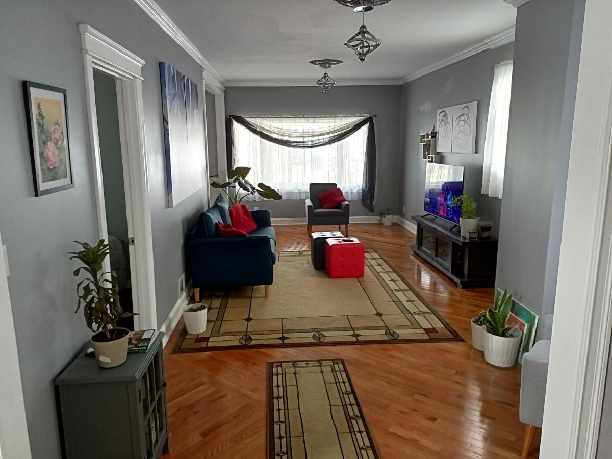 Cozy Updated 3-Br Apartment Near Peace Bridge บัฟฟาโล ภายนอก รูปภาพ